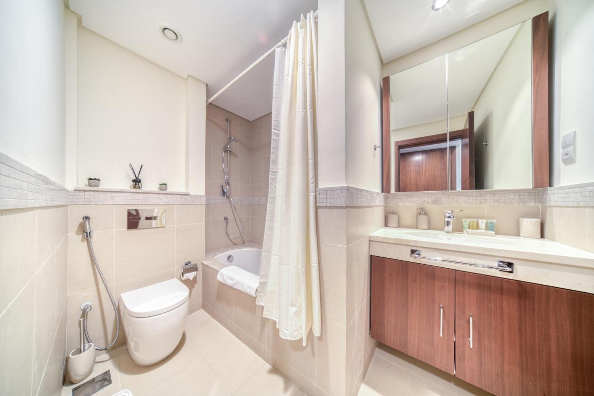 Burj Vista, Downtown Dubai - Burj Khalifa View - Mint Stay Bagian luar foto